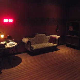 Can you escape Clara's Diary???