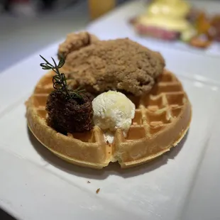 CHICKEN &amp; WAFFLE