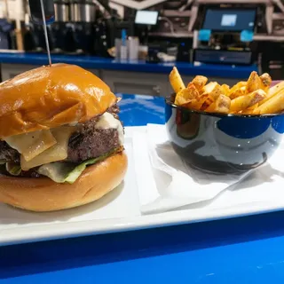 CLUTCH Burger