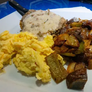 Fried TRI TIP With Country Gravy