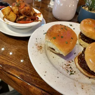 Sloppy Joe Sliders