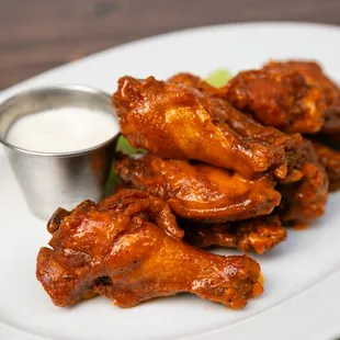 chicken wings and fried chicken, bbq chicken, fried chicken wings, chicken, bbq wings, chicken wings, fried chicken, poultry, food