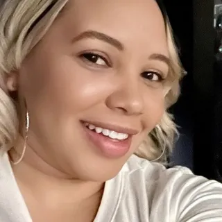 Nicole J.