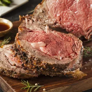 Clyde's famous prime rib.