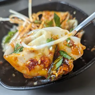 Vegetarian Sweet Chili Ray Wontons