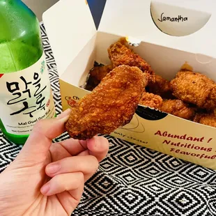 chicken, poultry, chicken wings and fried chicken, bbq chicken, bbq wings, fried chicken wings, fried chicken, chicken wings, food