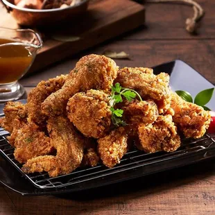 food, bbq wings, fried chicken wings, chicken wings and fried chicken, poultry, chicken wings, chicken, bbq chicken, fried chicken