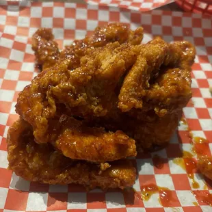 chicken wings, bbq wings, fried chicken, bbq chicken, poultry, chicken wings and fried chicken, fried chicken wings, chicken, food