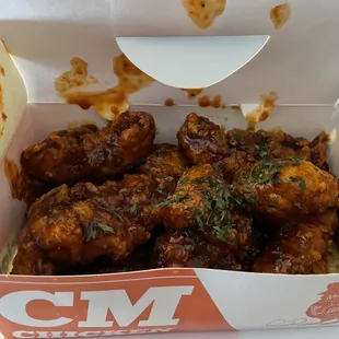 Boneless chicken wings - soy garlic