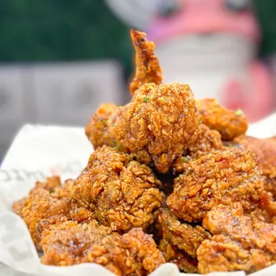 CM Korean Fried Chicken of Evanston| Address: 1009 Davis St, Evanston, IL 60201| Call: (847) 262-8686