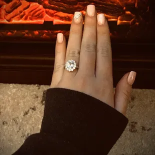 I went in for engagement nails and the lovely nail tech gave me the most gorgeous set I have ever had!! Definitely recommend!!