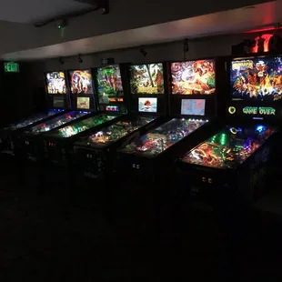 Pinball and more at CO bar!