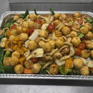 Mixed vegetables with seafood