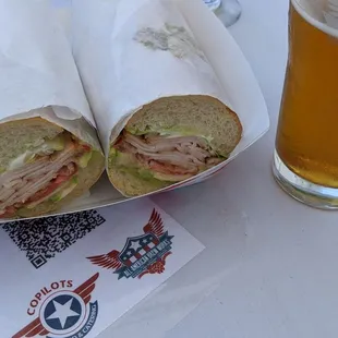 F14 Tomcat sandwich.