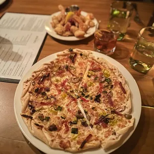 food, pizza