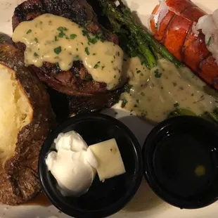 This was our scrumptious Christmas Eve dinner!  We will also have this feature for NYE!