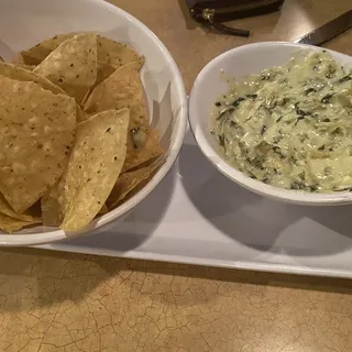 Four Cheese Spinach & Artichoke Dip