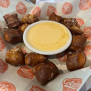 Pretzel Bites