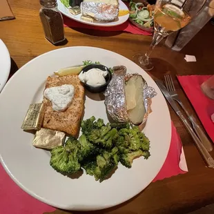 Salmon, Broccoli &amp; Baked Potato was so delicious &amp; freshly cooked.