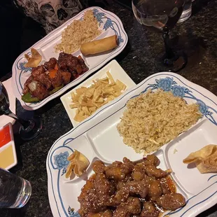 The lunch specials were at great price and the portions were large! Sesame Chicken combo plate and Kung Pao