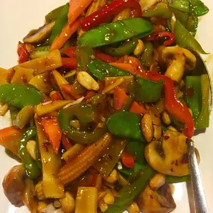 Kung Poa Veggies (Vegan )   Omg so good - just order it and you will thank me later.