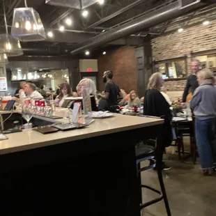 a crowded restaurant