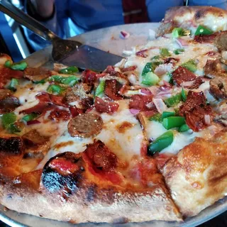 Old Louisville Red Pizza