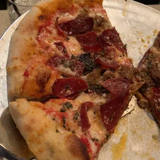 12" Middletown Pizza Dinner
