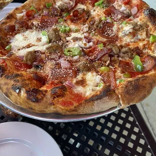 12" Old Louisville Pizza Dinner