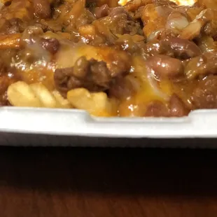 Best hamburger and chili cheese fries in the area! The service is great and fast. Definitely coming back for the food.