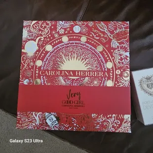 Quick purchase for the Queen