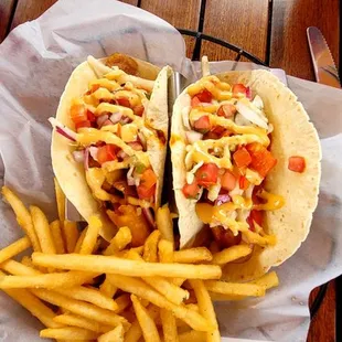 Fish Tacos.  Rock fish, very yummy!  My lunch was wonderful.  Service was great.