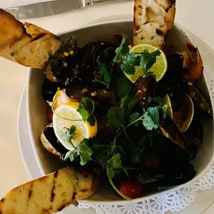 Yucatán Seafood Bowl
