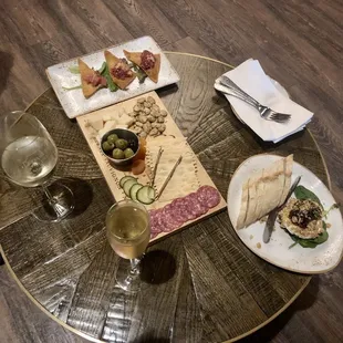 Tina appetizer, cheese plate, goat cheese and fig