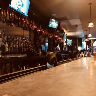 Coasters Downtown Draught House
