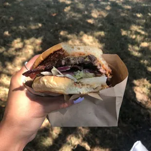 Coastline burger with bacon! 10/10