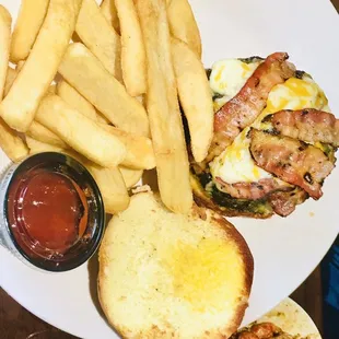 Bacon cheeseburger with a crawfish starter