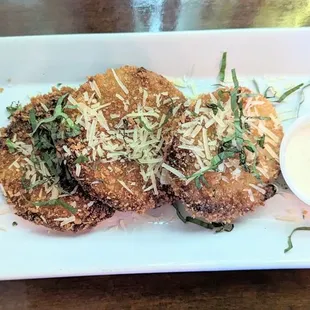 Fried green tomatoes