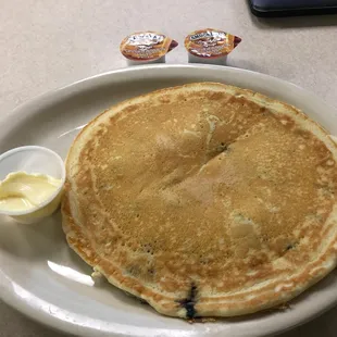 Blueberry pancake: good Smuckers: BAD