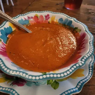 Tomato basil soup