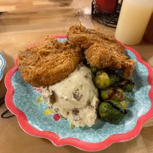 Porkchop and dirty mash