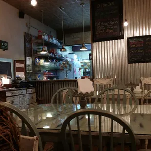 Crazy cute snappy chic decor