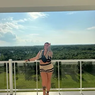 Alanie N.
