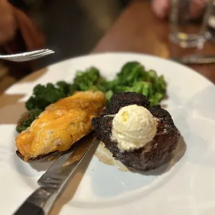 8oz Filet with twice baked stuffed potato and broccoli