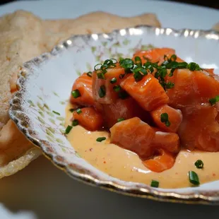 Ora King Salmon crudo.