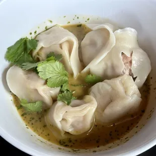 Mama Chien 's Dumplings