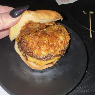 Shanghai Noon Burger