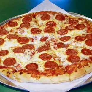 16 inch pizza with pepperoni