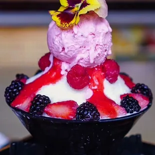 Mixed Berry Bing Su - IG: @nelson_eats