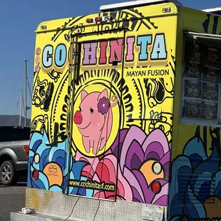 Love the little pig!